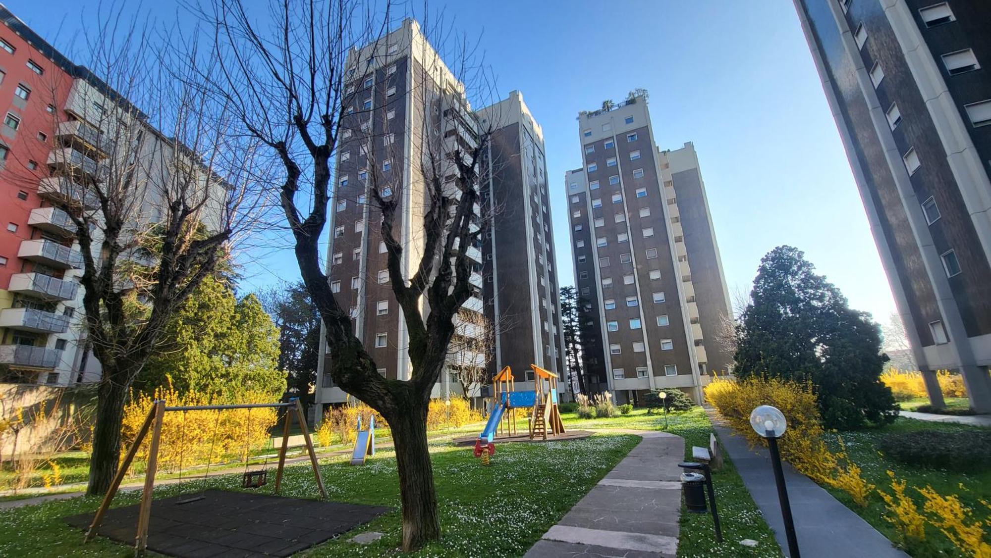 Toma Apartment Trilocale Moderno Per Max 6 Persone มิลาน ภายนอก รูปภาพ