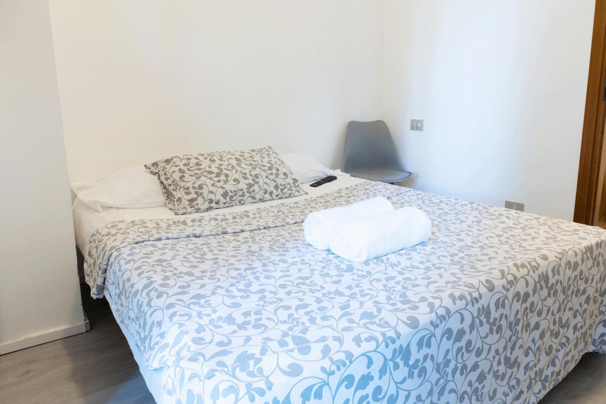 Toma Apartment Trilocale Moderno Per Max 6 Persone มิลาน ภายนอก รูปภาพ