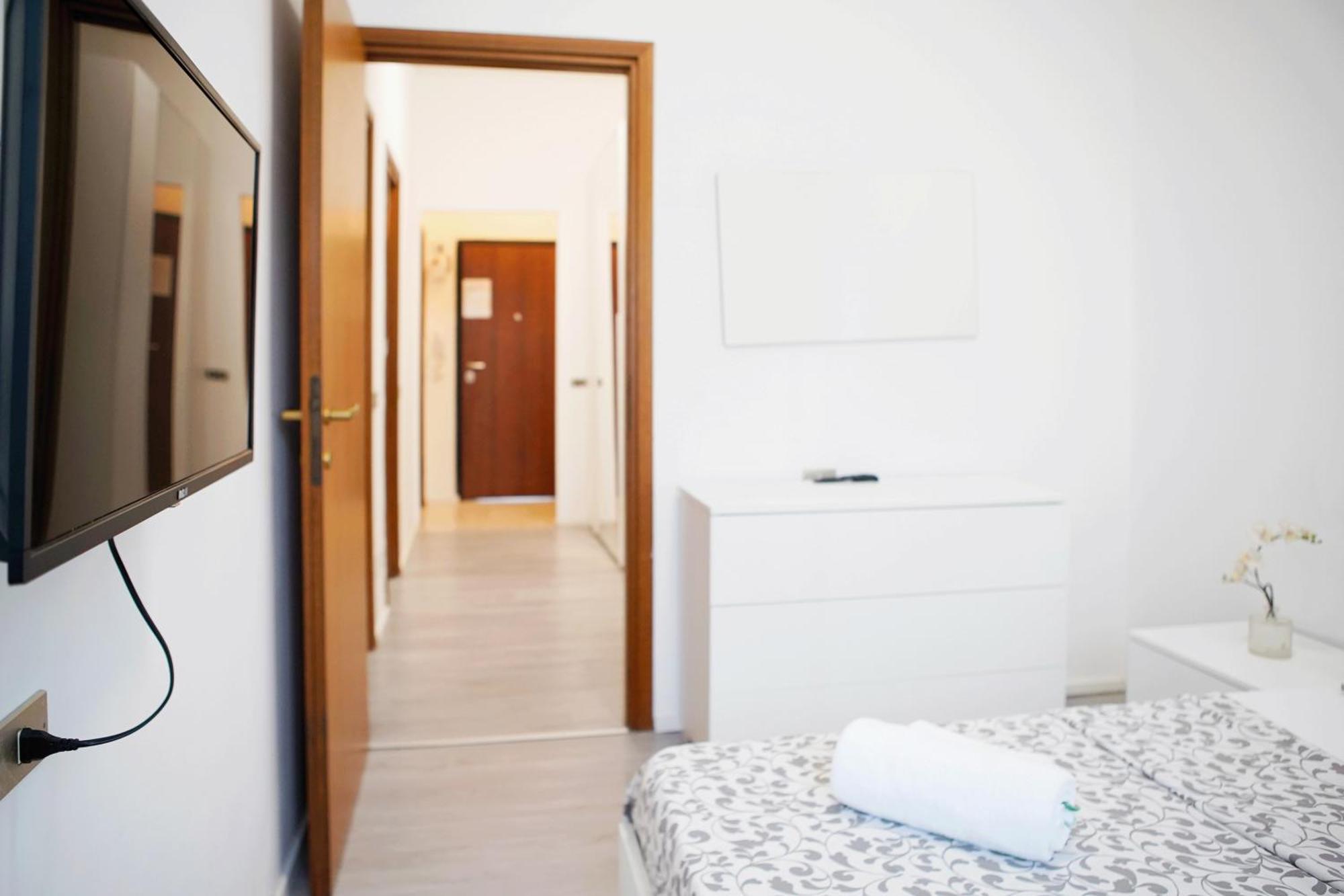Toma Apartment Trilocale Moderno Per Max 6 Persone มิลาน ภายนอก รูปภาพ